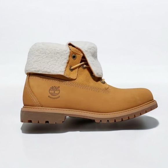 🌻Timberland Authentics Teddy Fleece Waterproof Boots Women's Size 7.5 - Picture 5 of 13
